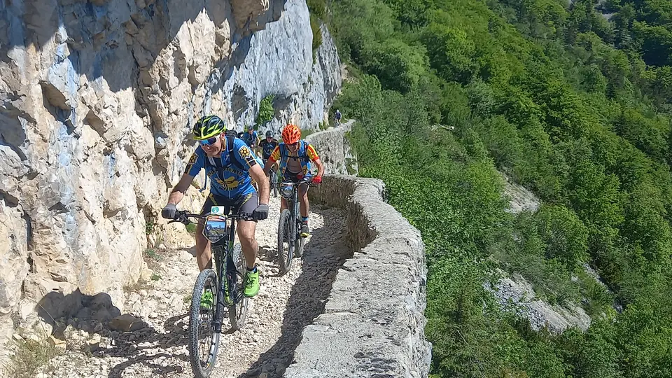 VTT sur la voie romaine